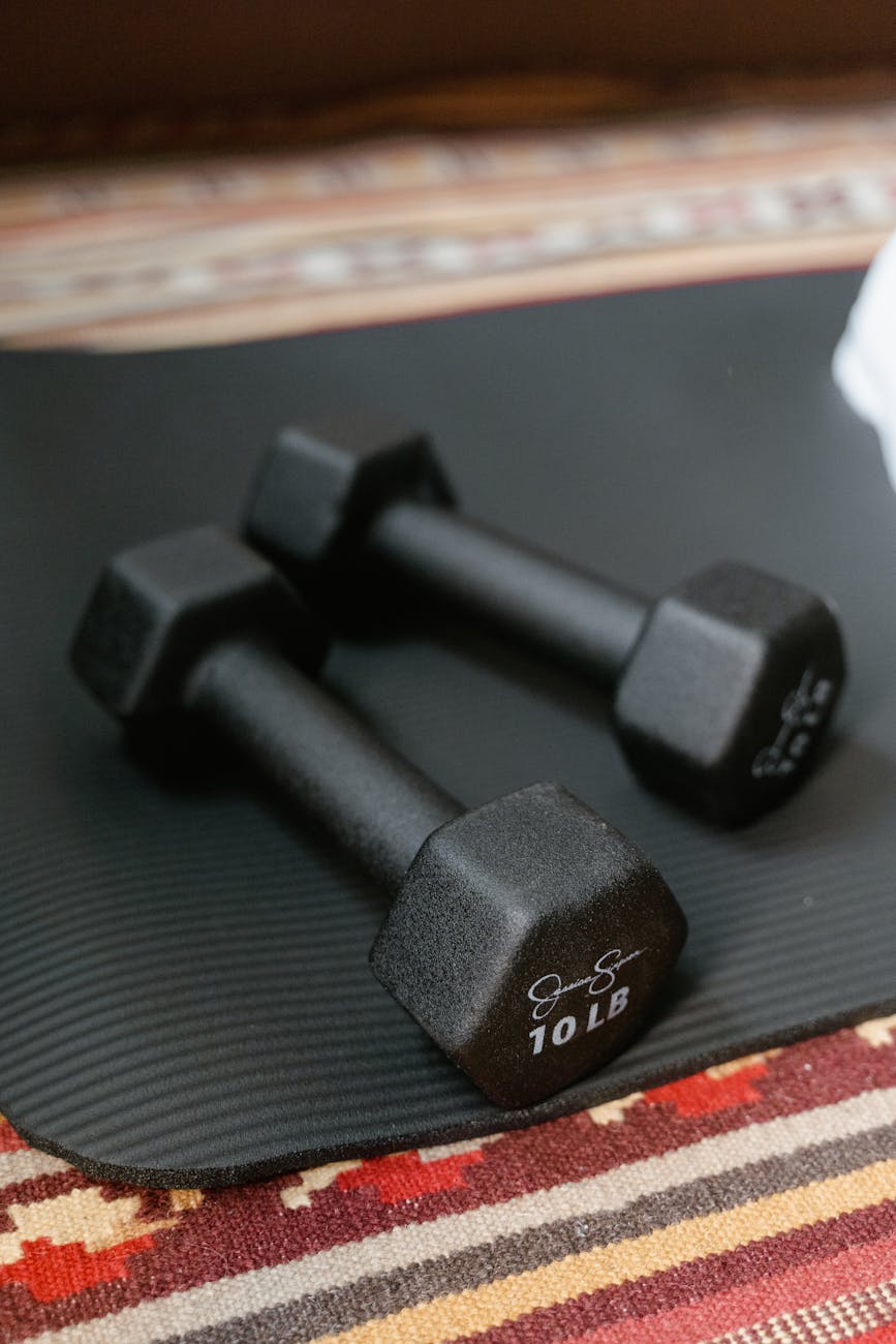 I tried to make dumbbells simple